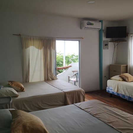 Hostal Cabanas Don Jorge Puerto Baquerizo Moreno Kültér fotó