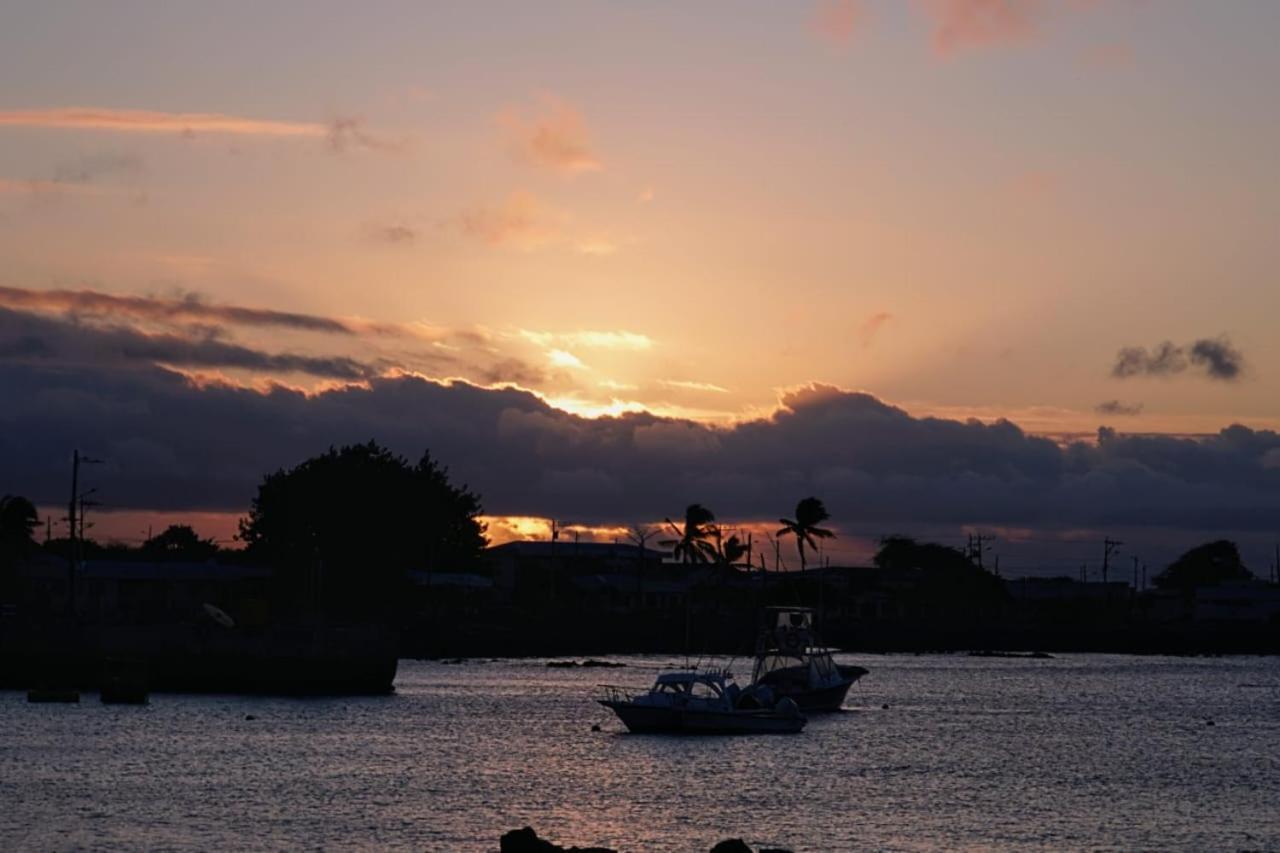 Hostal Cabanas Don Jorge Puerto Baquerizo Moreno Kültér fotó