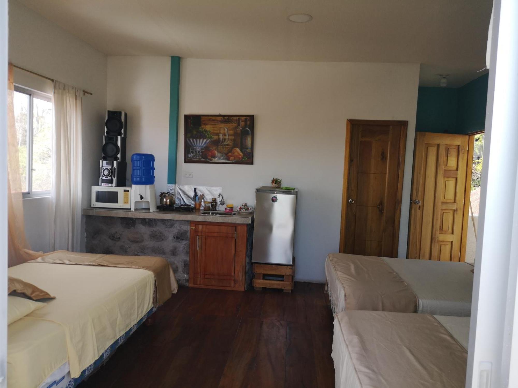 Hostal Cabanas Don Jorge Puerto Baquerizo Moreno Kültér fotó