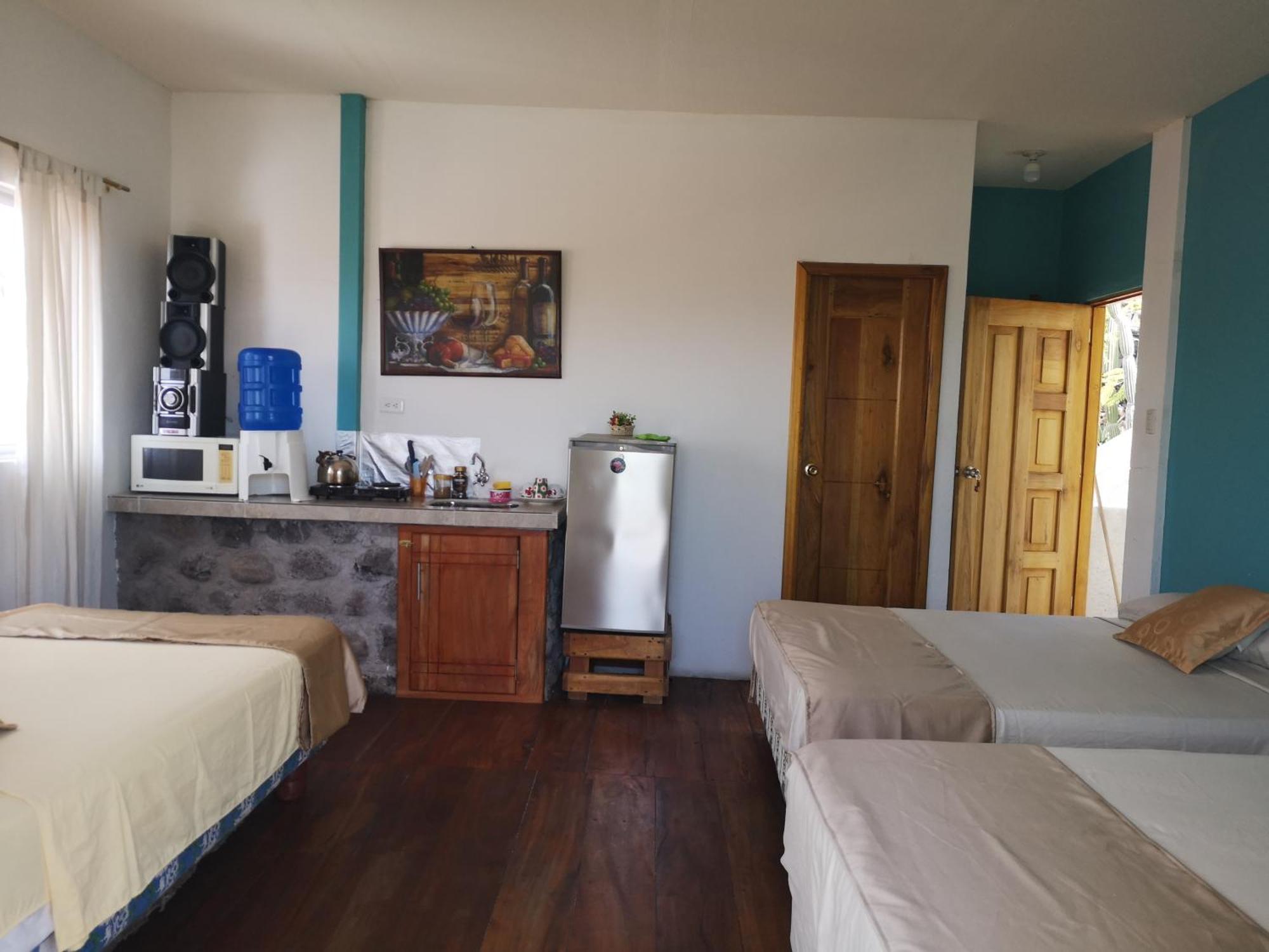Hostal Cabanas Don Jorge Puerto Baquerizo Moreno Kültér fotó
